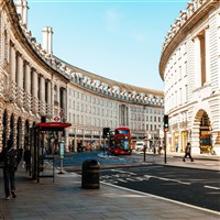 London - Piccadilly & Afternoon Tea